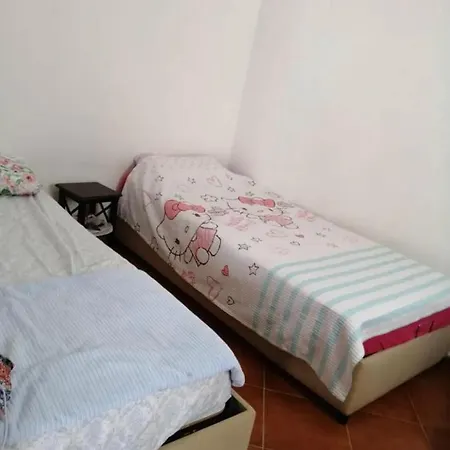 Kizilburun'da Manzarali, Bahceli 3+1 *